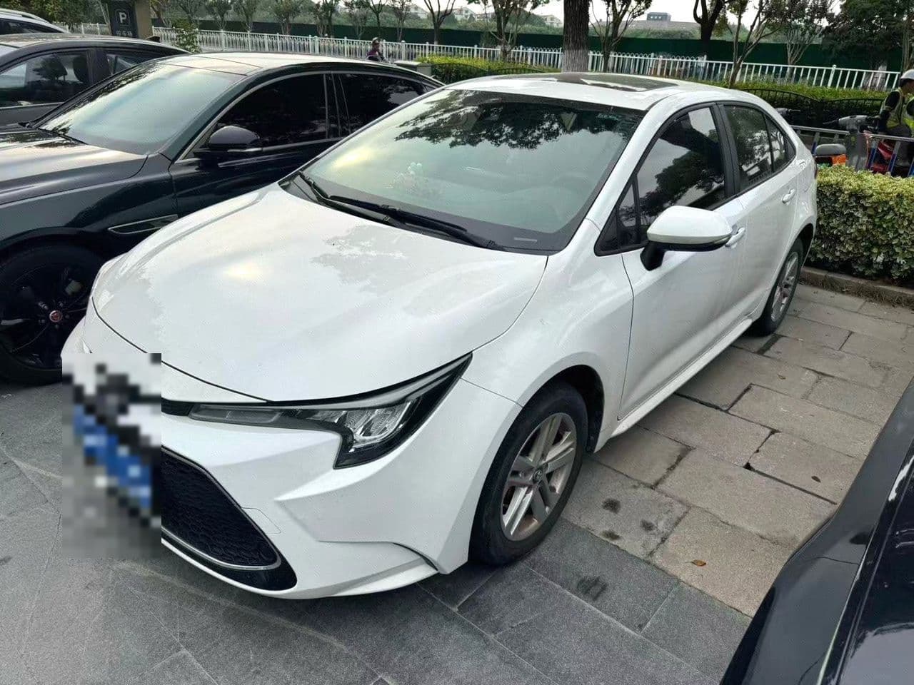 2022 Toyota Levin, photo 1 of 10