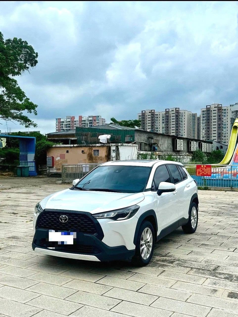 2022 Toyota Corolla Cross, photo 1 of 5