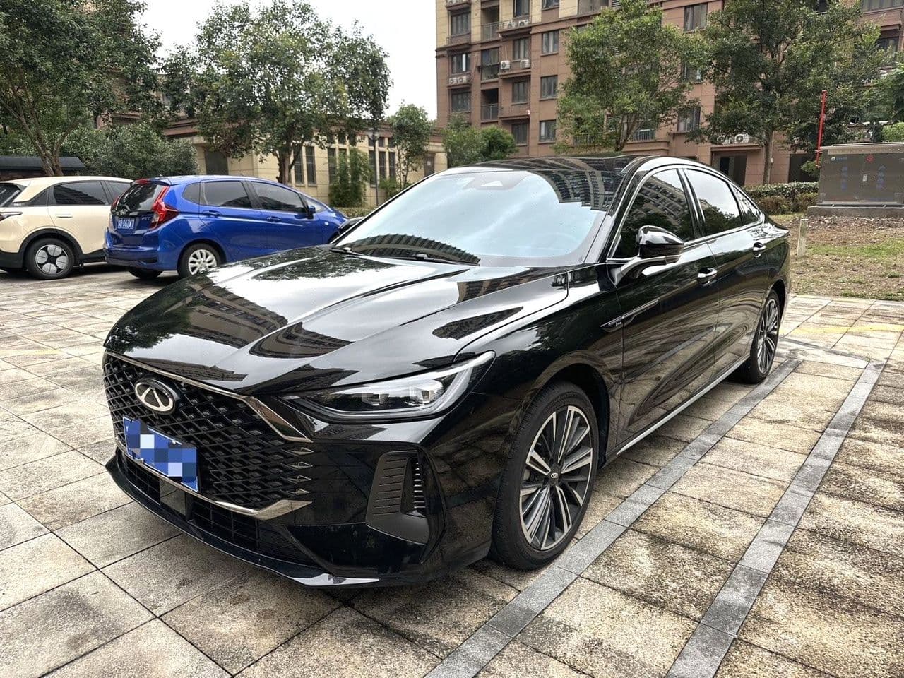 2025 Chery Arrizo 8 Pro, photo 1 of 8