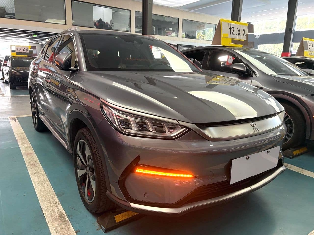 2021 BYD Song Plus EV, photo 1 of 6