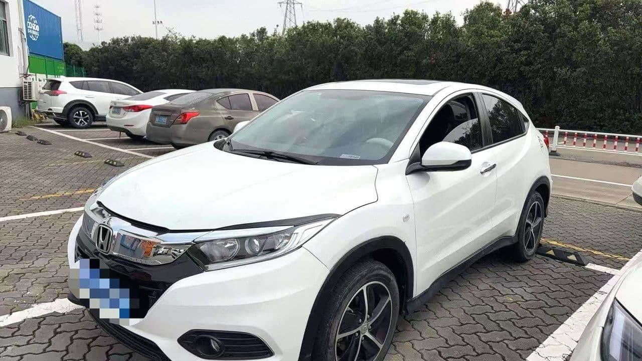 2022 Honda Vezel, photo 1 of 5