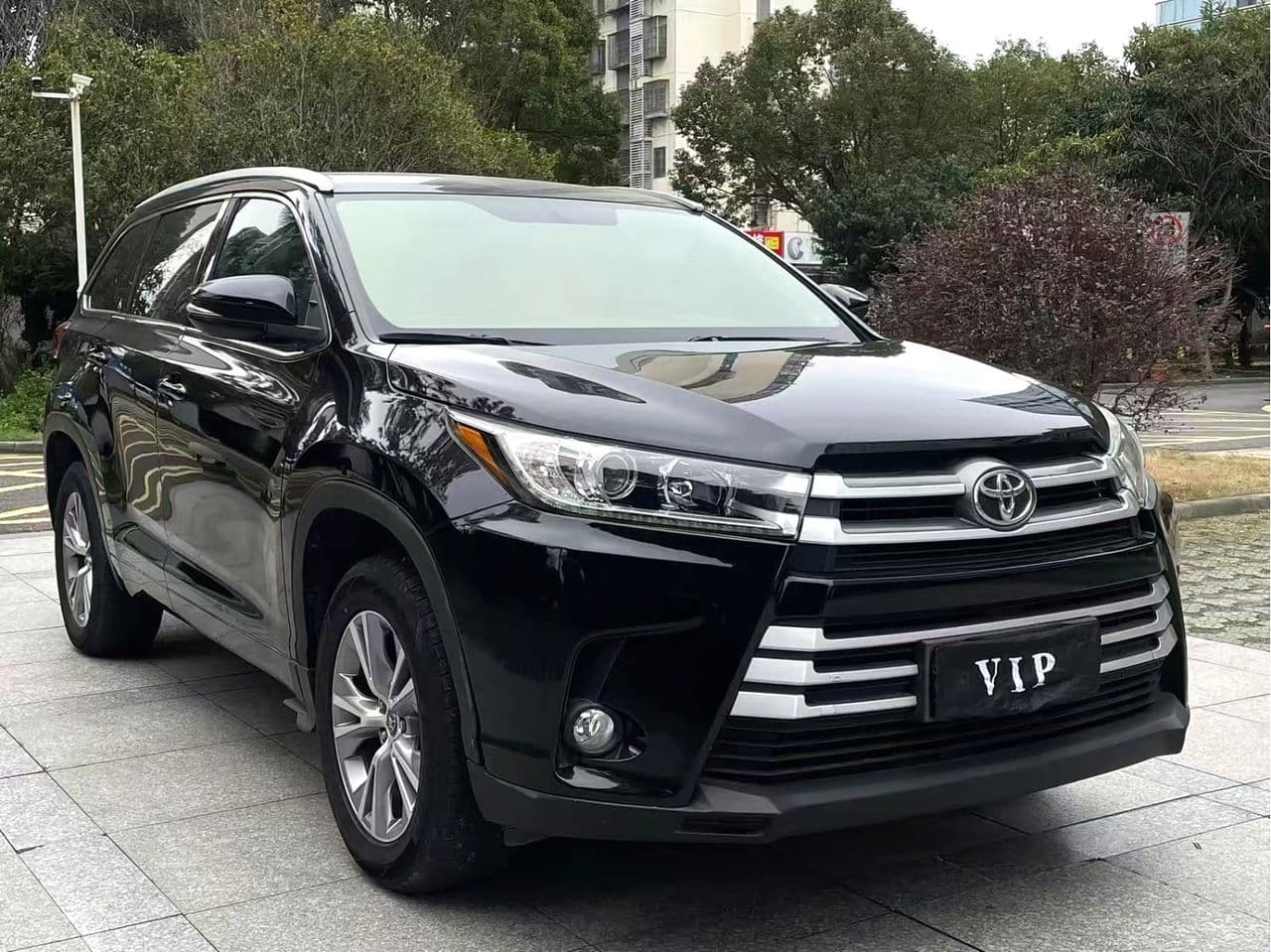 Toyota Highlander SUV, one of the vehicles sourced by China2Ghana Motors